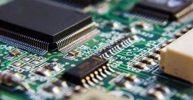 分析加密货币在医疗行业的潜在应用：提升支付效率与服务体验_加密货币面临的问题_加密货币的价值支撑