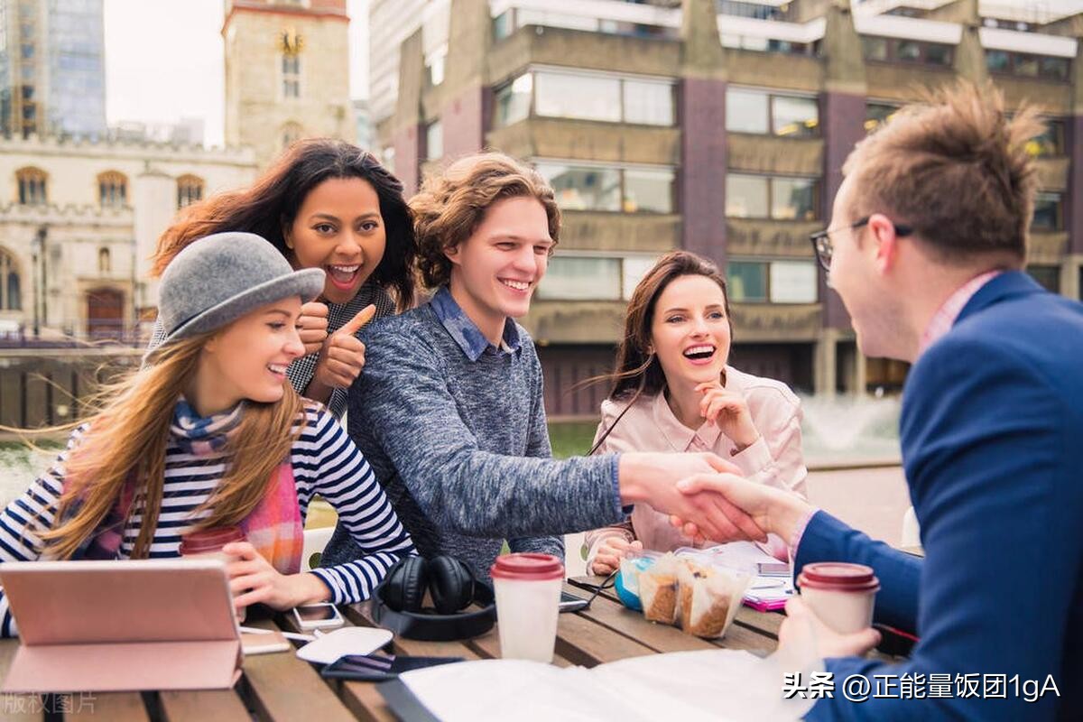 钱包货币啥意思_钱包交易所是什么_探索数字货币钱包的社交功能 | 下载中的用户互动