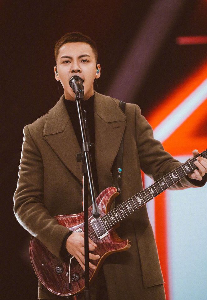 陈伟霆（William Chan） - 参与了《听见你的声音》等多部影视剧，并逐渐向电影领域发展。_陈伟霆（William Chan） - 参与了《听见你的声音》等多部影视剧，并逐渐向电影领域发展。_陈伟霆（William Chan） - 参与了《听见你的声音》等多部影视剧，并逐渐向电影领域发展。