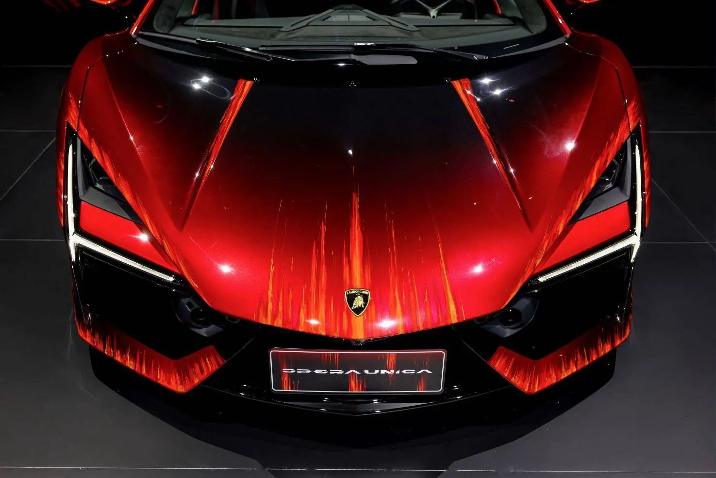 兰博基尼真皮座椅_兰博基尼座椅是什么皮_兰博基尼的个性化座椅与内饰配置