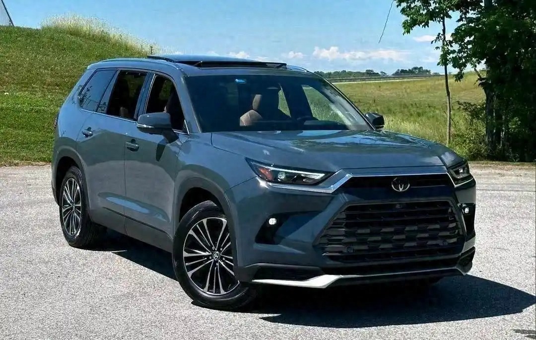 如何选择适合家庭的汽车?_最适合的家庭汽车是_汽车适合家庭选择什么车型