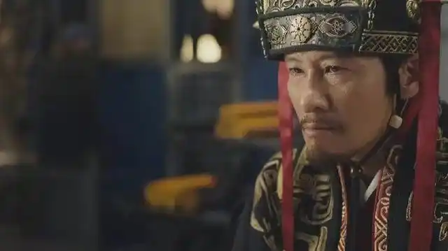 记载荀彧形象历史中的人物_记载荀彧形象历史中的名言_荀彧在历史记载中的形象