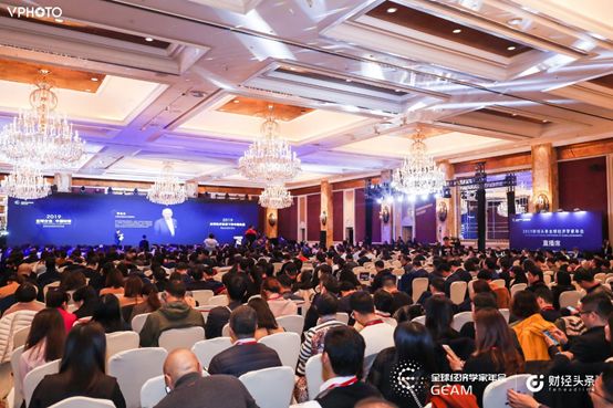 胡润新金融行业年度风云人物_胡润在中国经济转型中的角色_胡润会讲中文