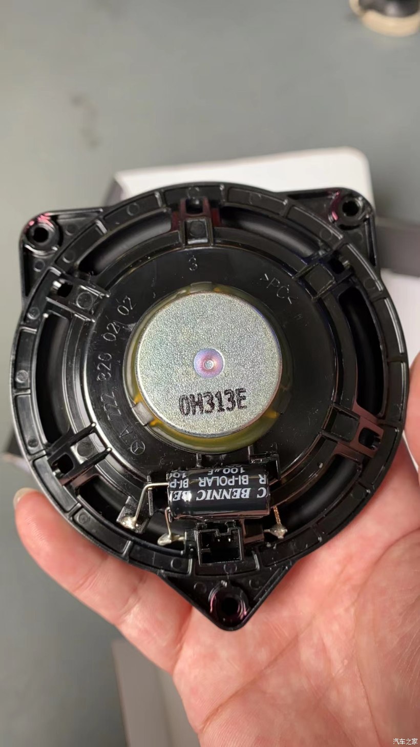 奔驰音响怎么样_奔驰的顶级音响_评测奔驰的音响系统：音质与体验