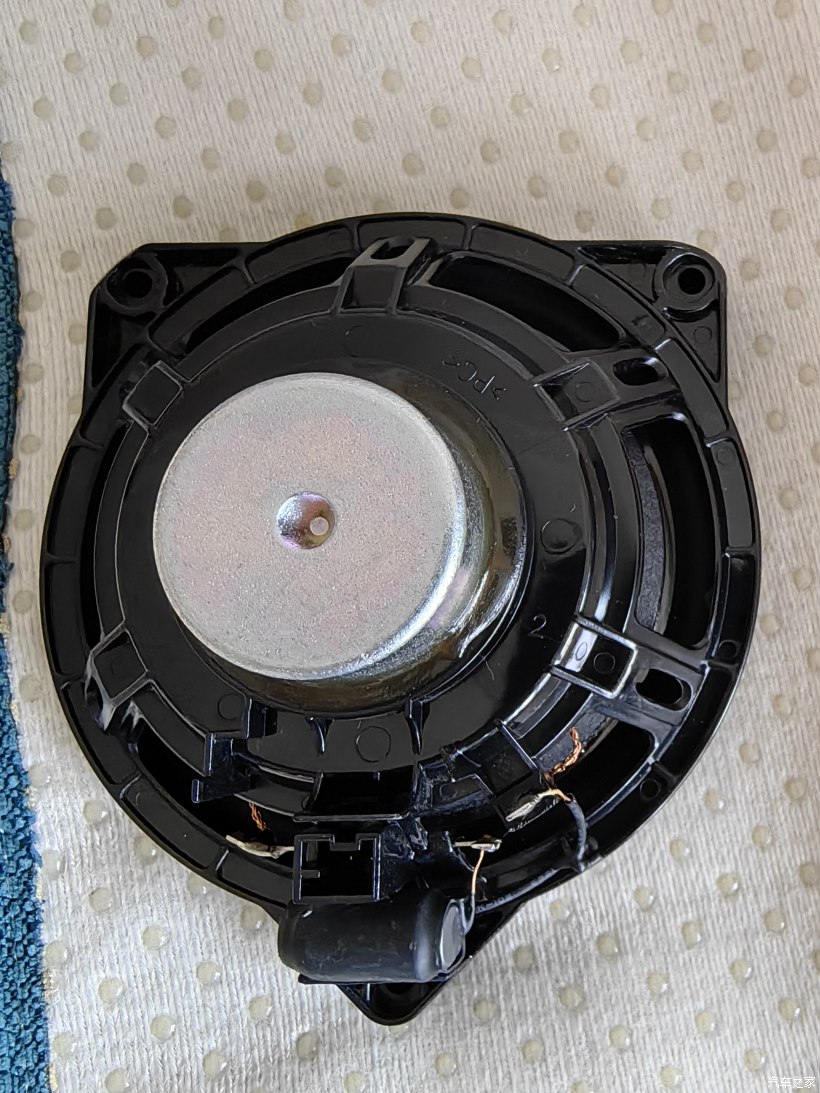 奔驰的顶级音响_评测奔驰的音响系统：音质与体验_奔驰音响怎么样