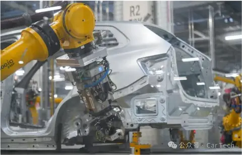 宝马X3在碰撞测试中的革新技术_宝马碰撞革新测试技术中心官网_宝马碰撞试验