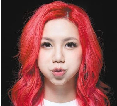 邓紫棋采访落泪_邓紫棋在采访中透露创作背后的故事，真诚动人_邓紫棋采访2020