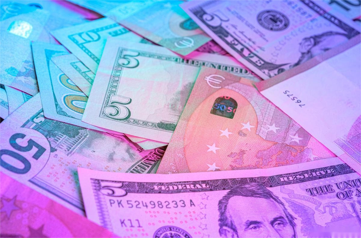 数字货币加快货币流通速度_数字货币交易策略_数字货币如何实现全球性的快速交易