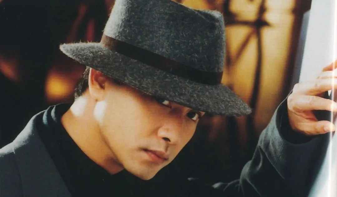 历程张国荣风格音乐分析_张国荣的音乐风格历程_张国荣歌曲成就