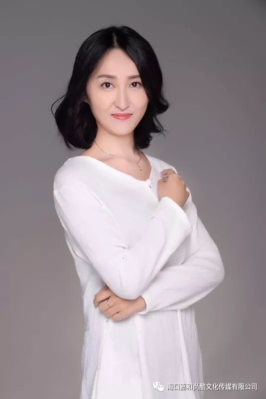 播放金巧巧_金巧巧在不同领域的探索与创新_金巧巧工作室