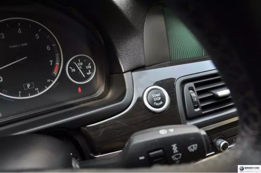 从数据看宝马：安全性能卓越的理由_宝马卓越客户体验大使_宝马卓越版