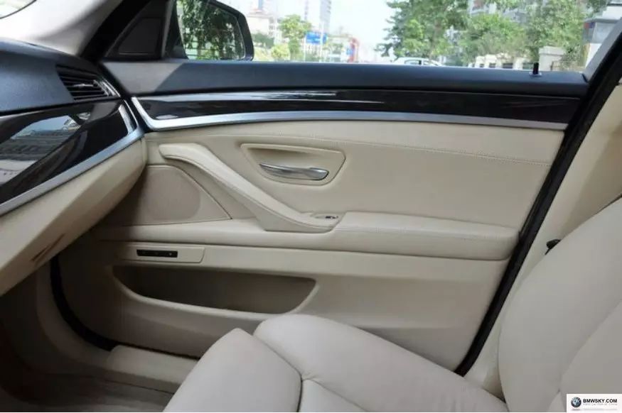 宝马卓越版_从数据看宝马：安全性能卓越的理由_宝马卓越客户体验大使