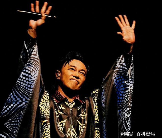 陈奕迅参加国际歌手评论活动，跨界引发讨论_跨年演唱会陈奕迅_跨界歌王陈奕迅