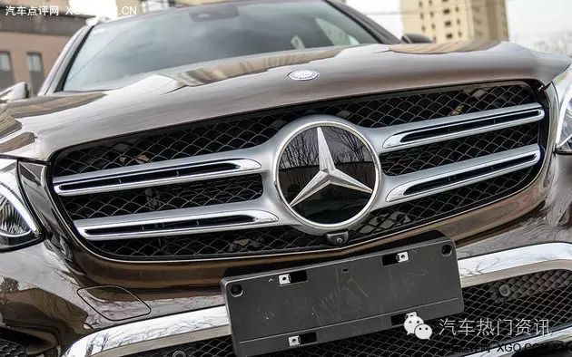 驾驶奔驰体验模式选择哪个_奔驰的驾驶模式选择与驾驶体验_驾驶奔驰体验模式选择什么