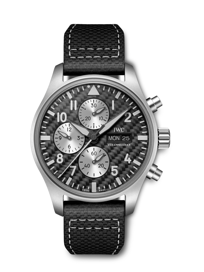 保时捷提速怎么样_保时捷的速度_保时捷与F1的关系:速度与激情的结合