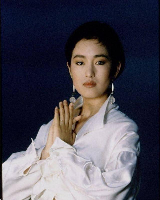 迷影巩俐心中形象是什么_巩俐在影迷心中的形象_关于巩俐最迷人的十部电影