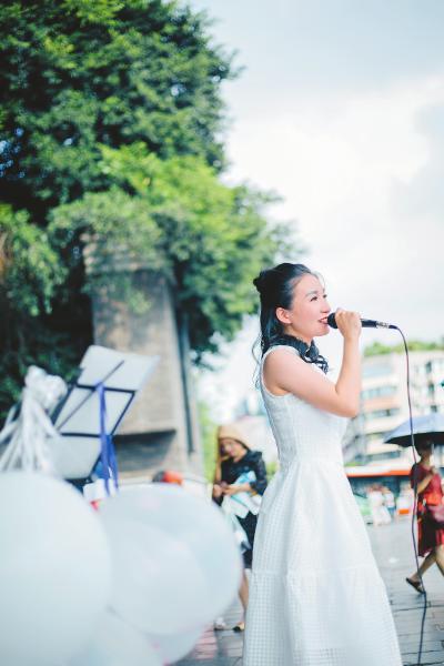 薛之谦音乐欣赏_薛之谦在音响体验会受欢迎，现场歌曲感动观众_薛之谦的音乐节