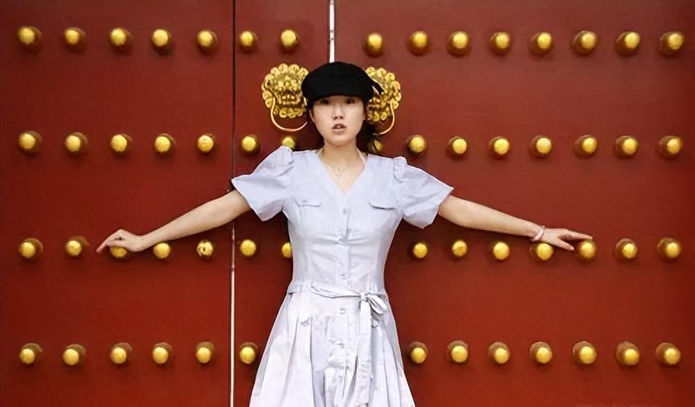 刘亦菲艺术展_刘亦菲课题艺术照_刘亦菲的自我表达与艺术探索