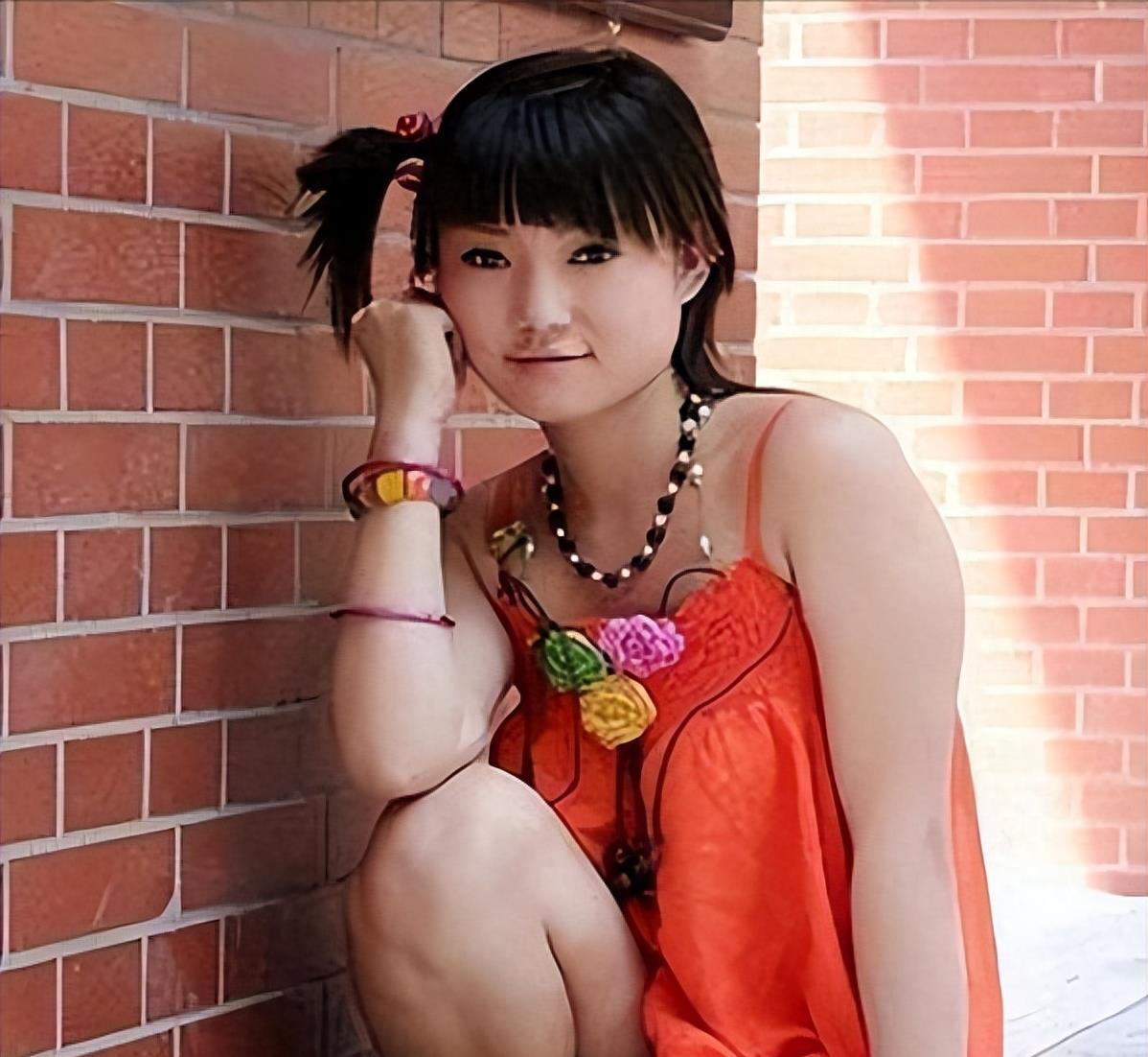 刘亦菲课题艺术照_刘亦菲艺术展_刘亦菲的自我表达与艺术探索