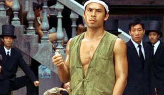 周星驰的电影中的友情与情义_电影周星驰友情情义中的女主角_友情出演百科