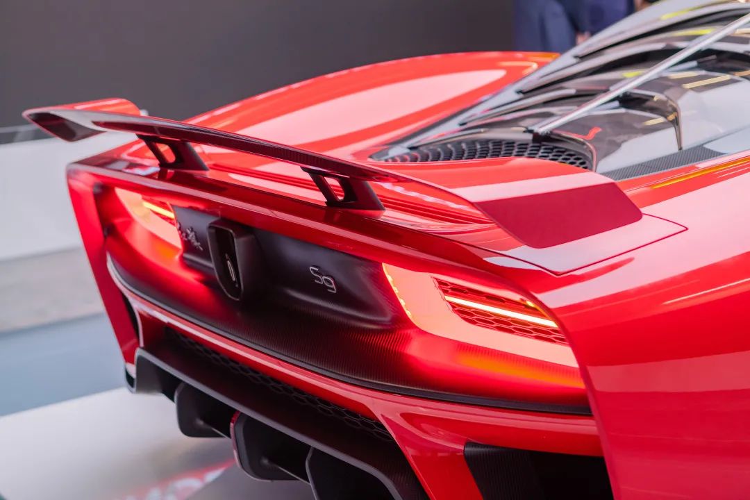 保时捷的动力系统:技术与性能的完美平衡_保时捷动平衡要在4s店做吗_保时捷平衡杆工作原理