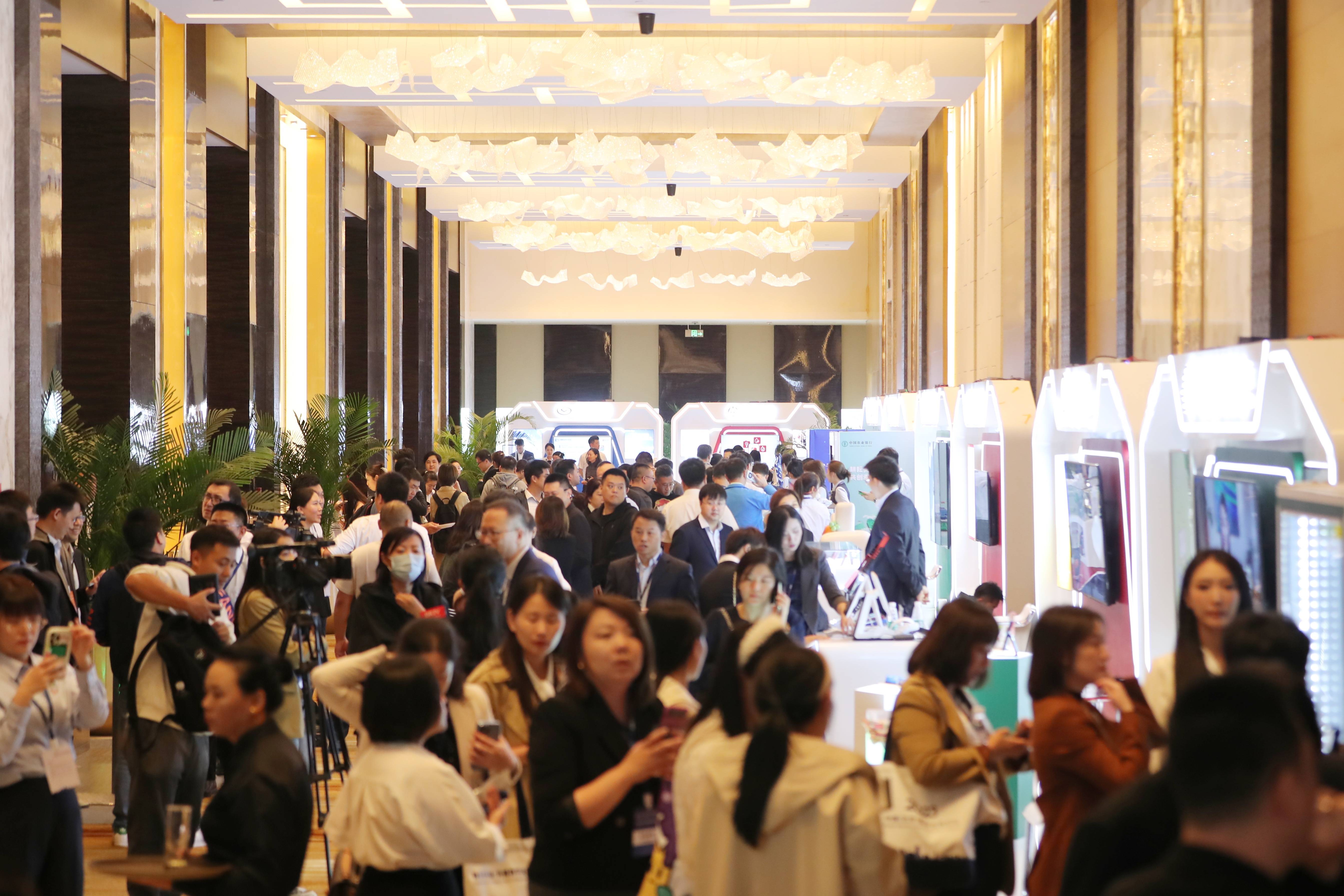 数字货币钱包应用的功能分析 | 下载之前你需要知道什么_钱包数字货币是怎样的骗局_数字货币软件钱包