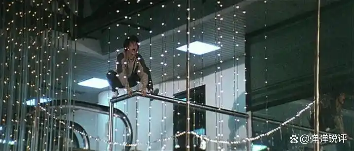 洪金宝谈动作演员_洪金宝的经典动作场面分析_洪金宝的动作