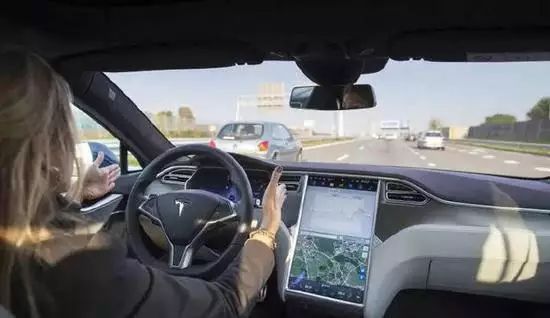 特斯拉汽车安全隐患_特斯拉安全评测_车主如何看待特斯拉的安全表现？