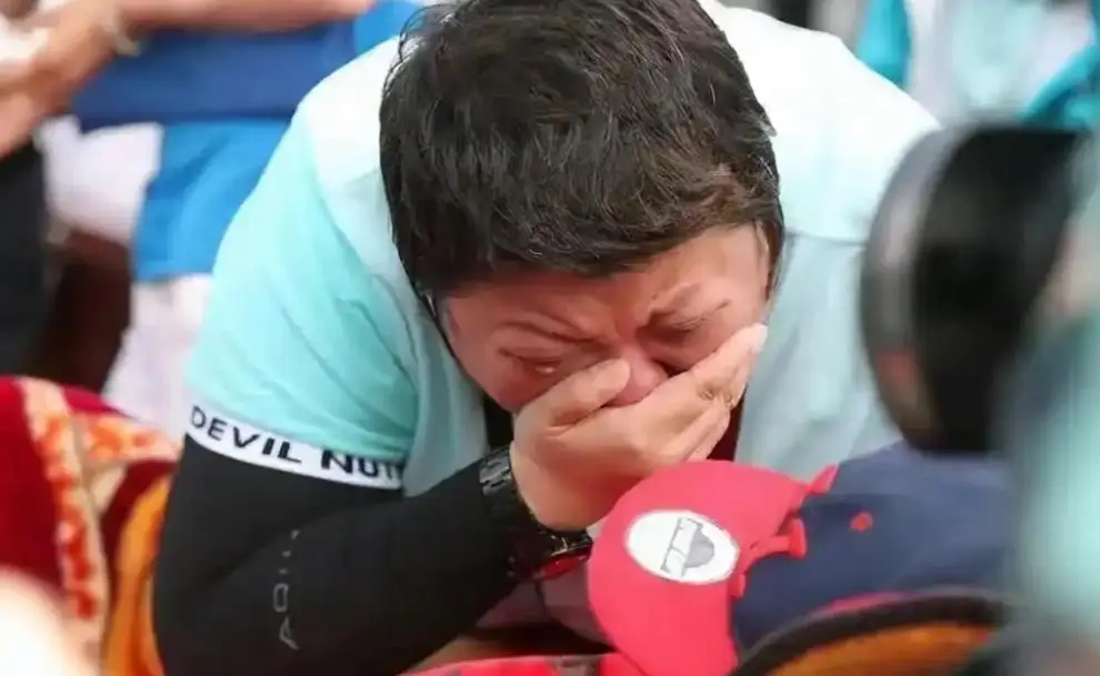 韩红和管彤结婚_韩红经典歌曲十首_韩红