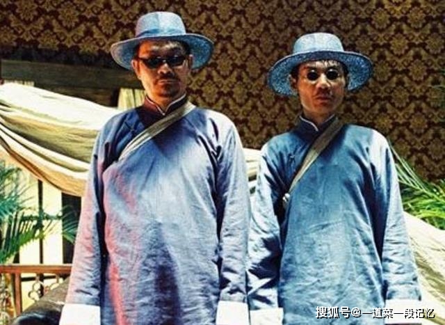 李小龙的表演者_李小龙的演艺生涯_李小龙的演艺生涯与成就