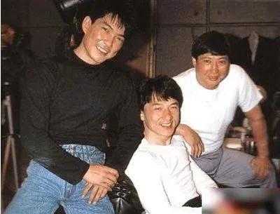 李小龙的表演者_李小龙电影成就_李小龙的演艺生涯与成就