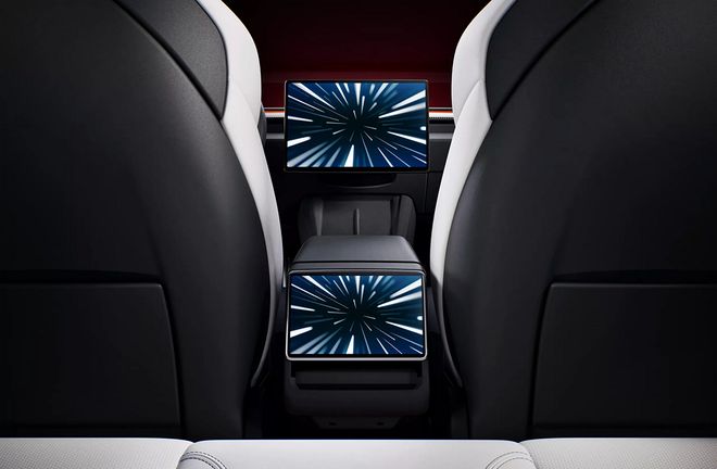 电动汽车modely_modely对比燃油车_新款Model Y的电动驾驶与传统驾驶的对比