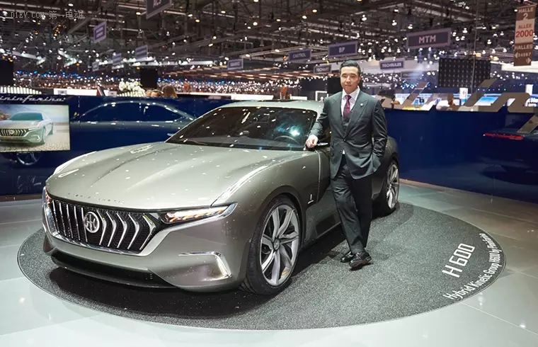 宾利电动越野车suv报价_宾利suv电动汽车_宾利的电动汽车未来:探索全新领域