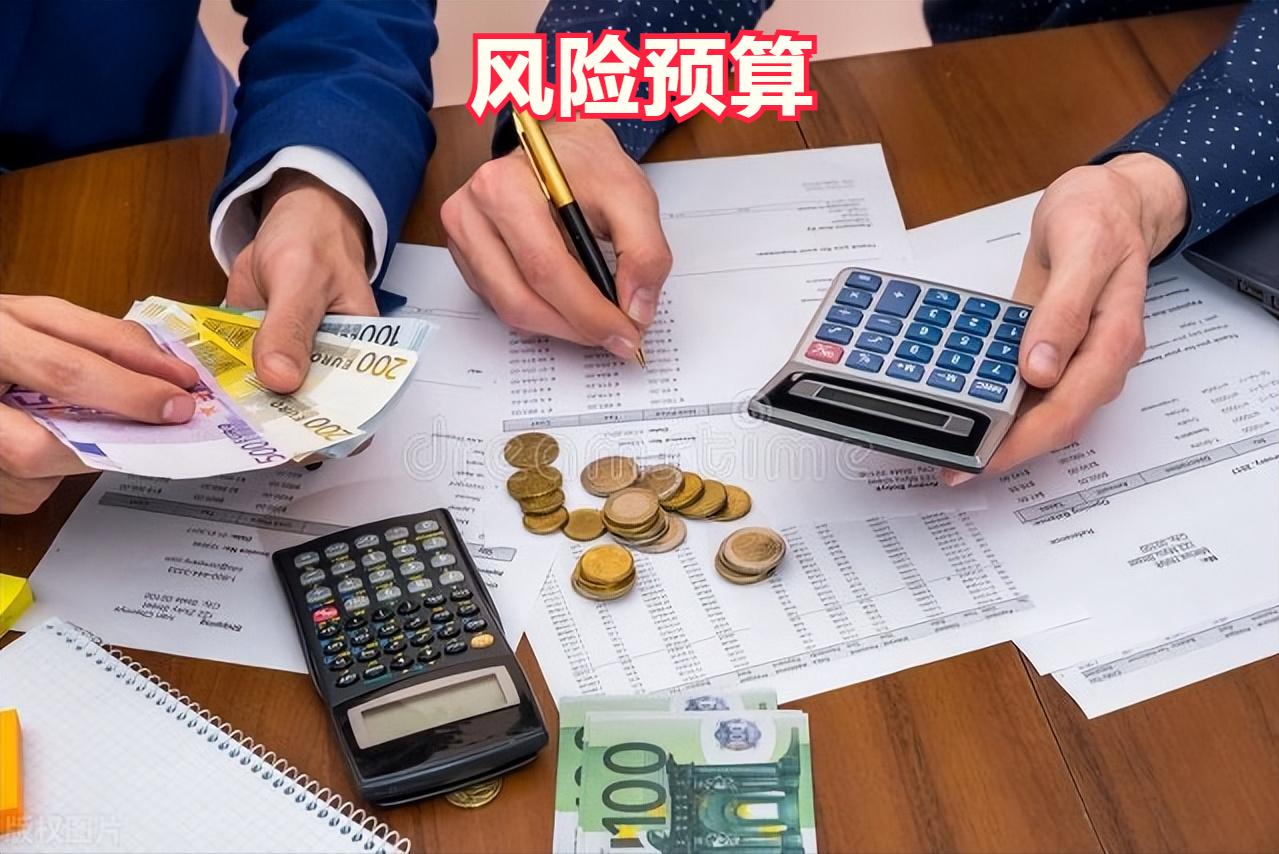 货币市场中的投资策略_数字货币市场的投资心理学：市场情绪如何影响价格波动与投资决策_货币市场的投资