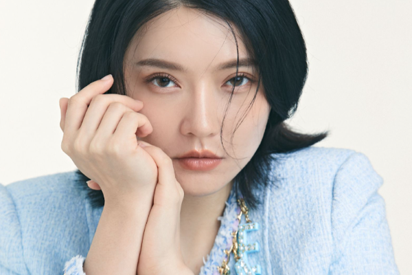 冯提莫得歌_冯提莫新歌获奖_冯提莫的歌曲获得国际奖项提名，提升知名度