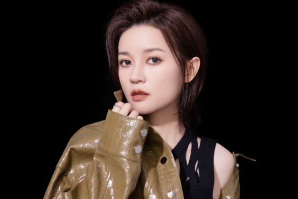 冯提莫得歌_冯提莫的歌曲获得国际奖项提名，提升知名度_冯提莫新歌获奖