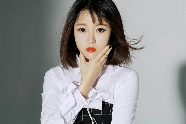 冯提莫得歌_冯提莫的歌曲获得国际奖项提名，提升知名度_冯提莫新歌获奖