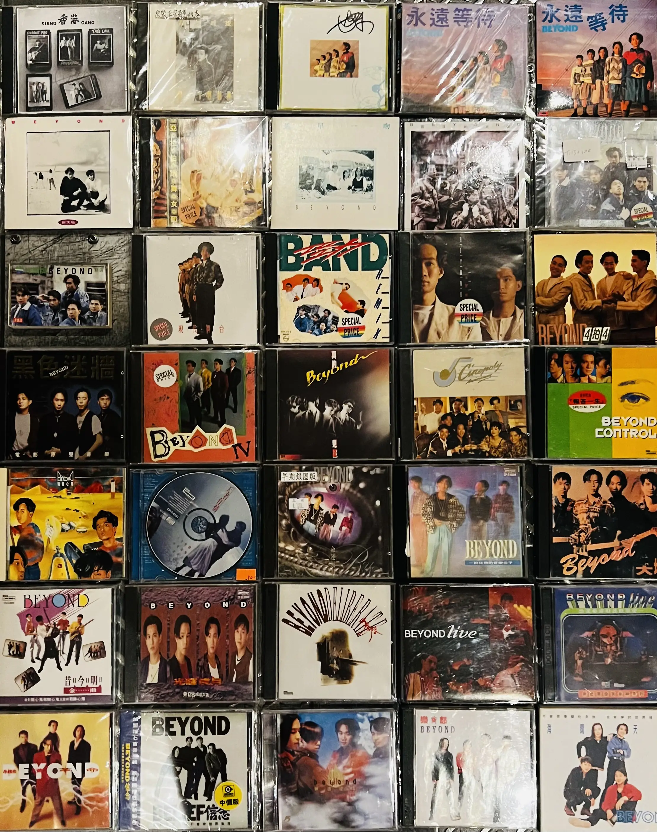 张国荣的音乐风格历程_历程张国荣风格音乐分析_张国荣的历史纪录片