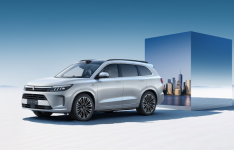 SUV市场新动态:特斯拉Model Y稳居2024年Q1销量榜首