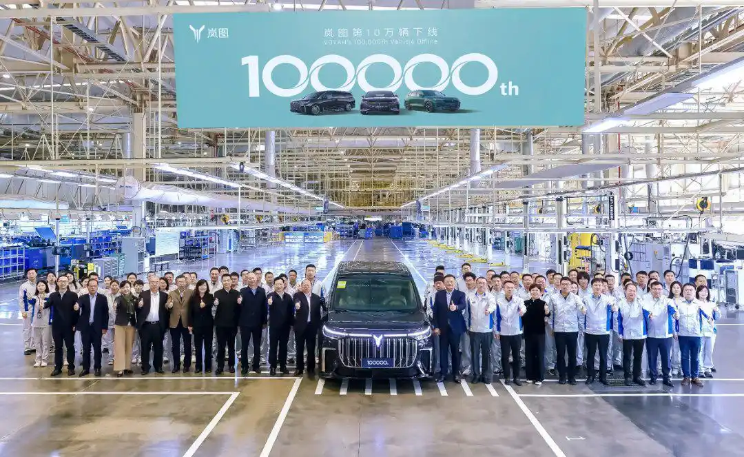 奔驰品牌力_奔驰竞争力_奔驰的全球影响力与市场布局