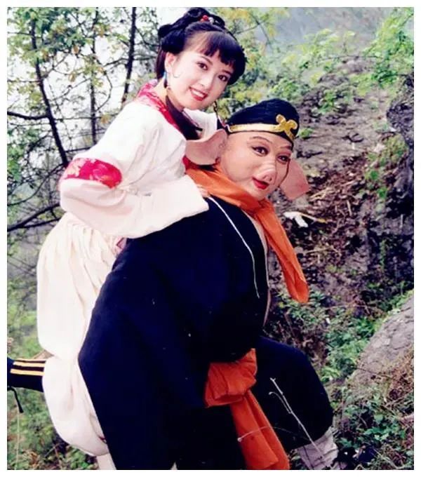 片段回忆经典朱琳在线阅读_朱琳经典电影_朱琳的经典片段与回忆