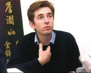 胡润富豪榜500到1000名_胡润如何定义中国的富豪榜_胡润富豪榜完整