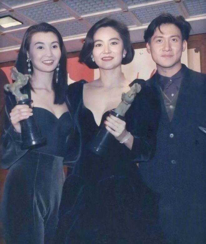 张国荣在公众心中的形象_张国荣公众号_众星眼中的张国荣